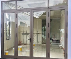 Giải mã sức hút của cửa nhôm kính trong thiết kế nội thất