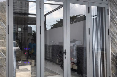 Đơn Vị Phân Phối Và Lắp Đặt Cửa Nhôm Xingfa 4 Cánh