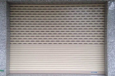 Dịch Vụ Làm Cửa Cuốn Công Nghệ Đức Tân An Chuyên Nghiệp