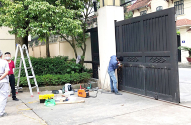 Dịch vụ sửa chữa cửa tự động tại Long An kịp thời, hiệu quả