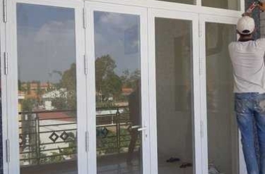 Đơn vị thi công cửa kính cách âm chuyên nghiệp