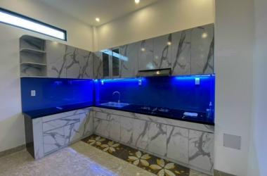 Nên mua tủ bếp gỗ công nghiệp giá rẻ tại đơn vị nào?