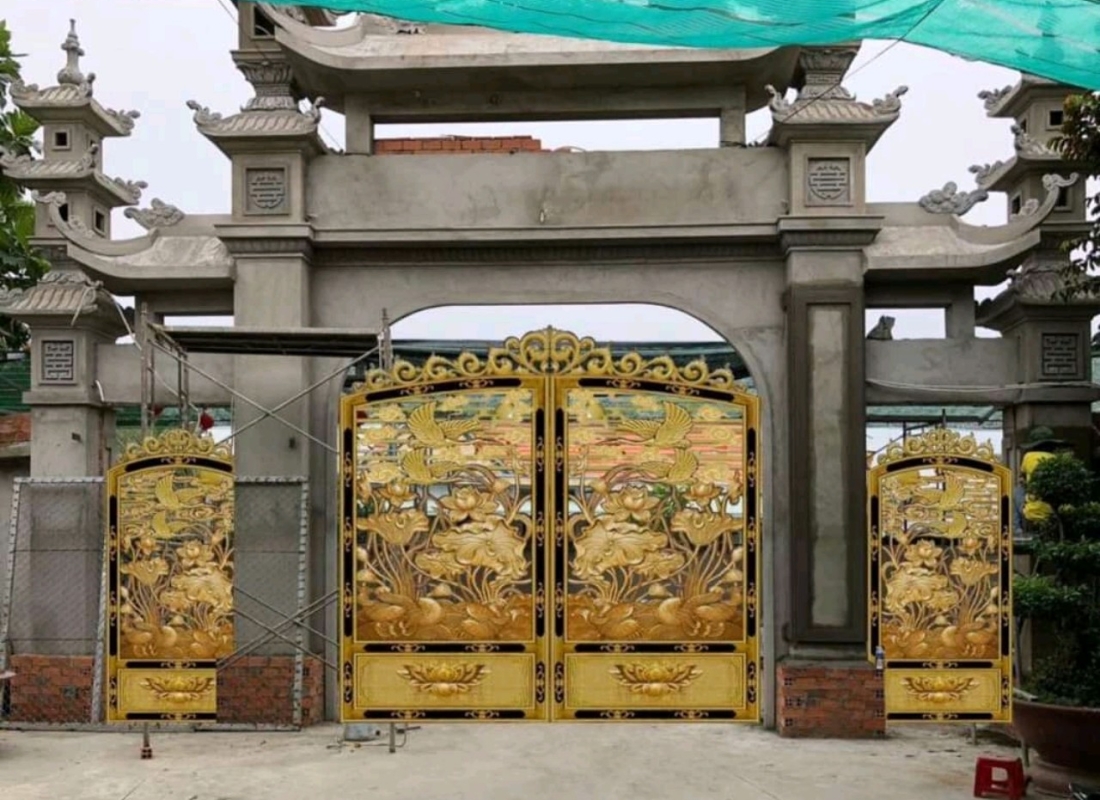 cửa cổng sắt mỹ thuật tân an