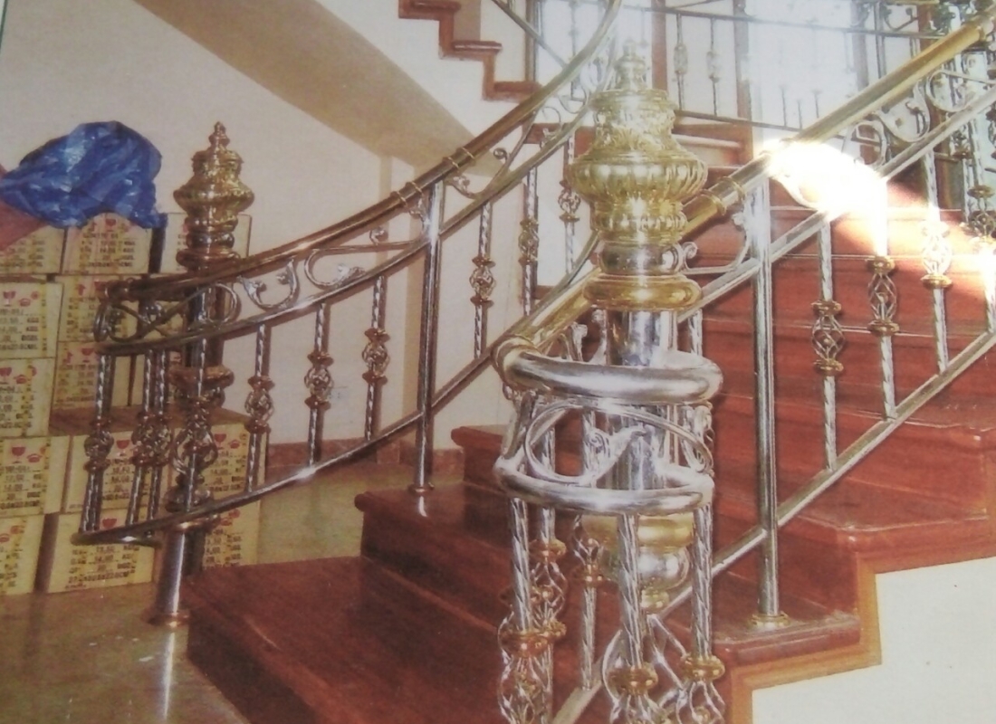 TAY VIN INOX KIỂU THÁI