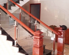 CẦU THANG KÍNH 05