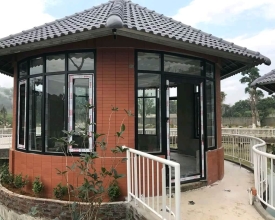 CỬA NHÔM KÍNH 11